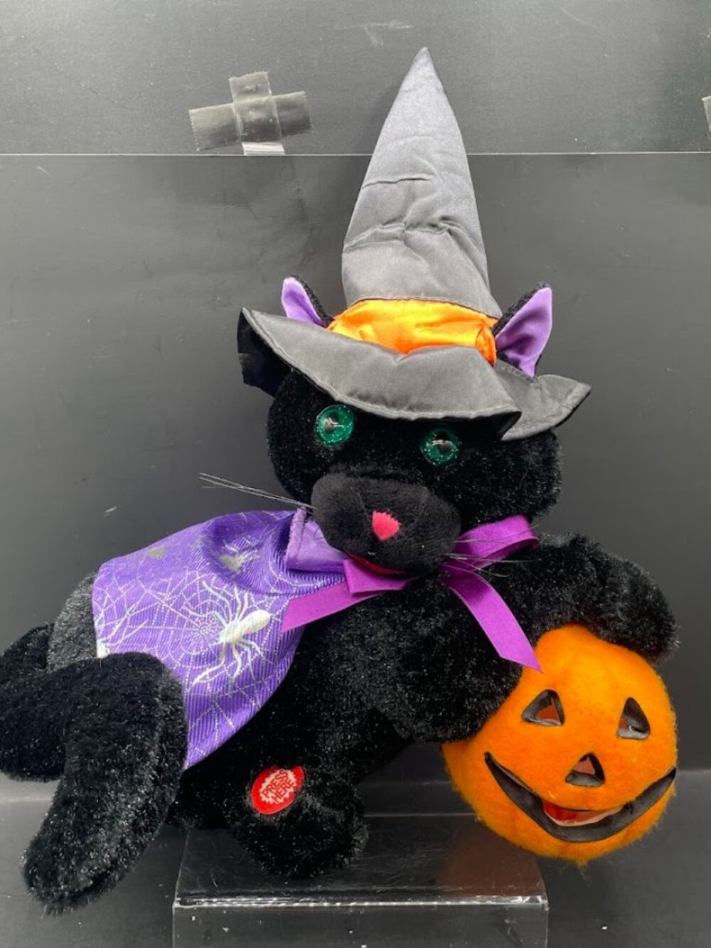 2007 Avon Plush Halloween Black Witch Cat Sings Black Magic Woman Eyes Light Up